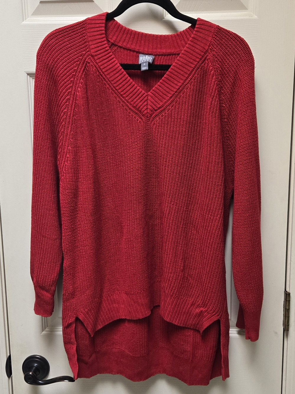Soho Vibrant Red V-Neck Knit Pullover, Medium